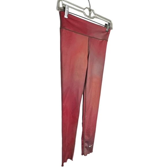 Nike Dri-Fit Leggings - Picture 2 of 6